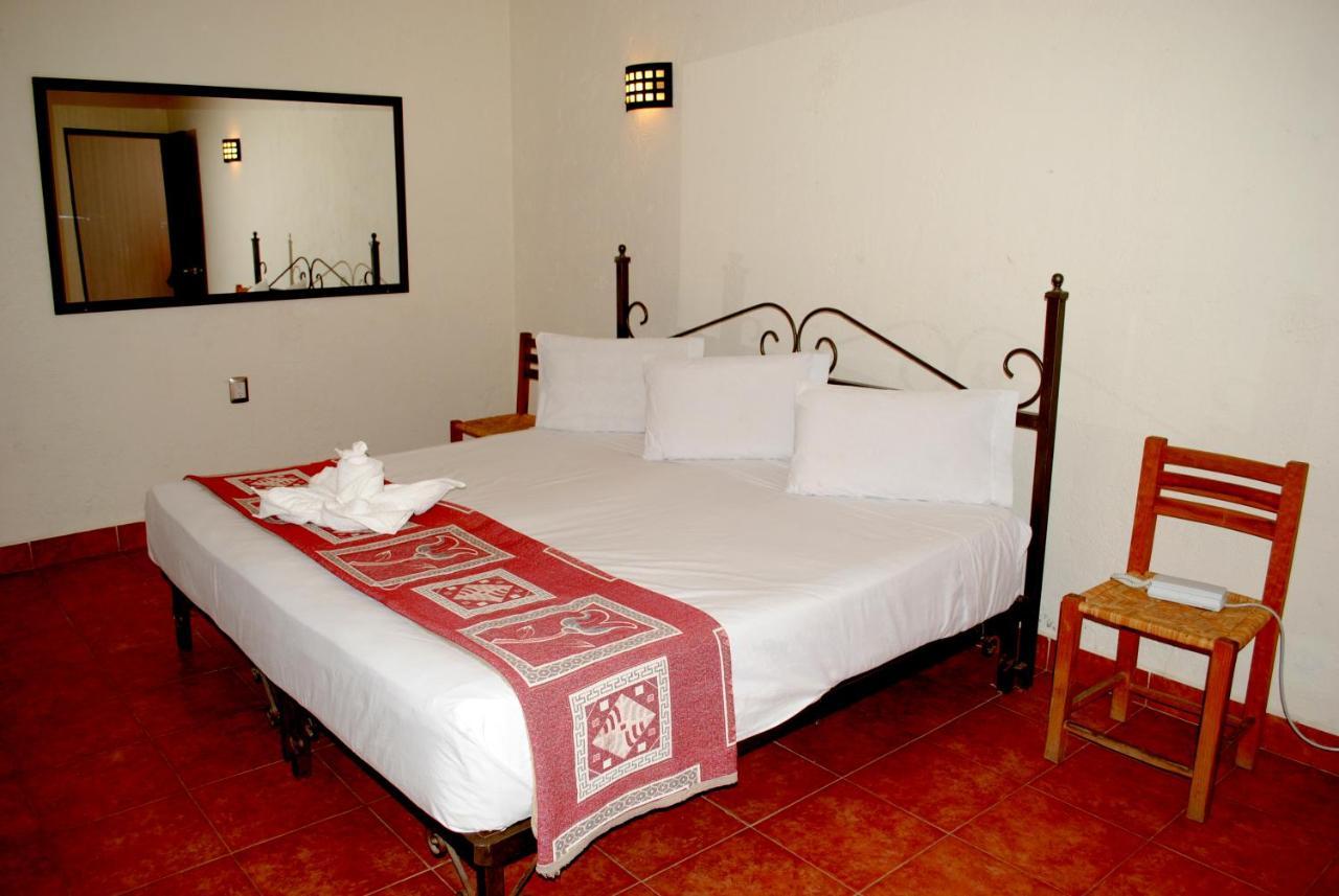 Hotel Maya 2012 Amacuzac Extérieur photo