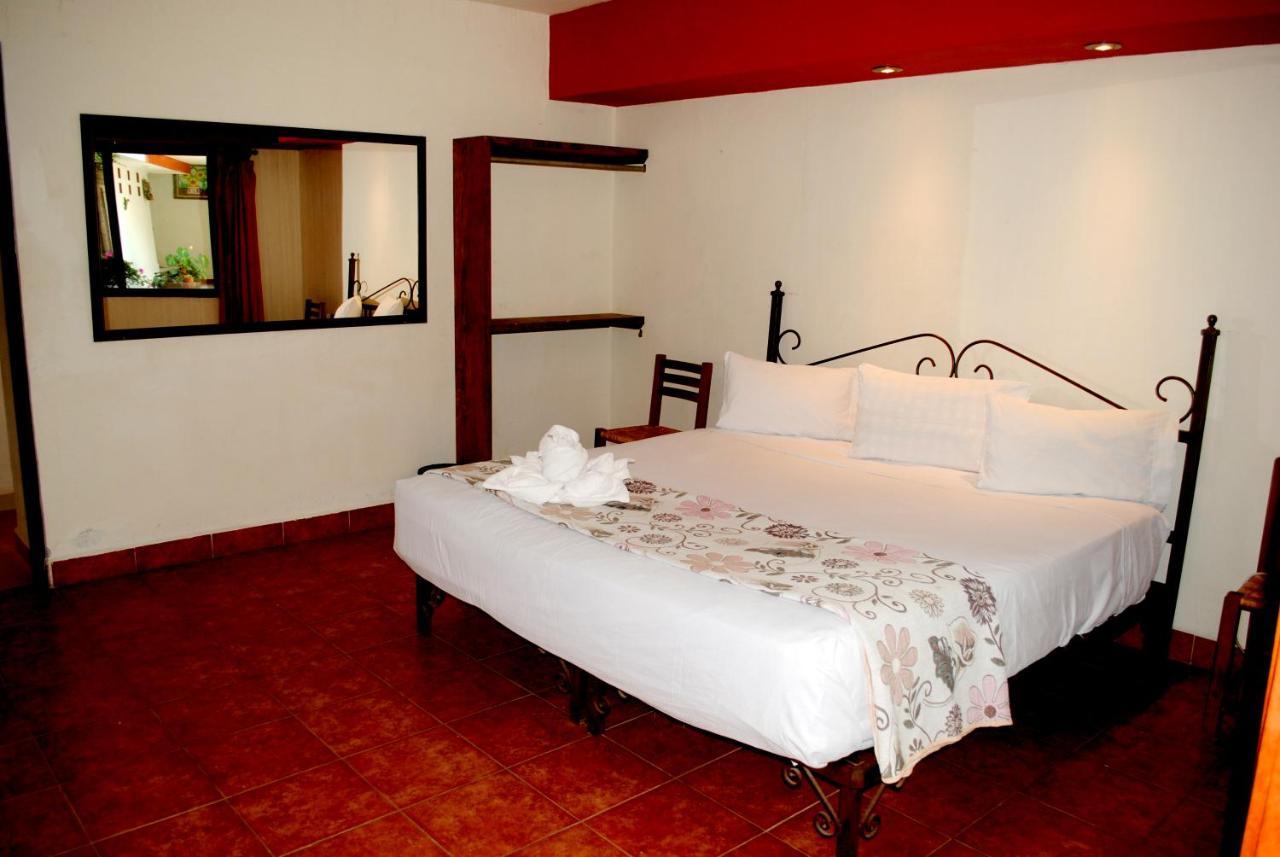 Hotel Maya 2012 Amacuzac Extérieur photo