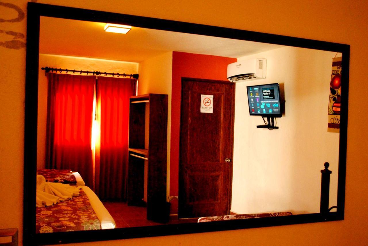 Hotel Maya 2012 Amacuzac Extérieur photo