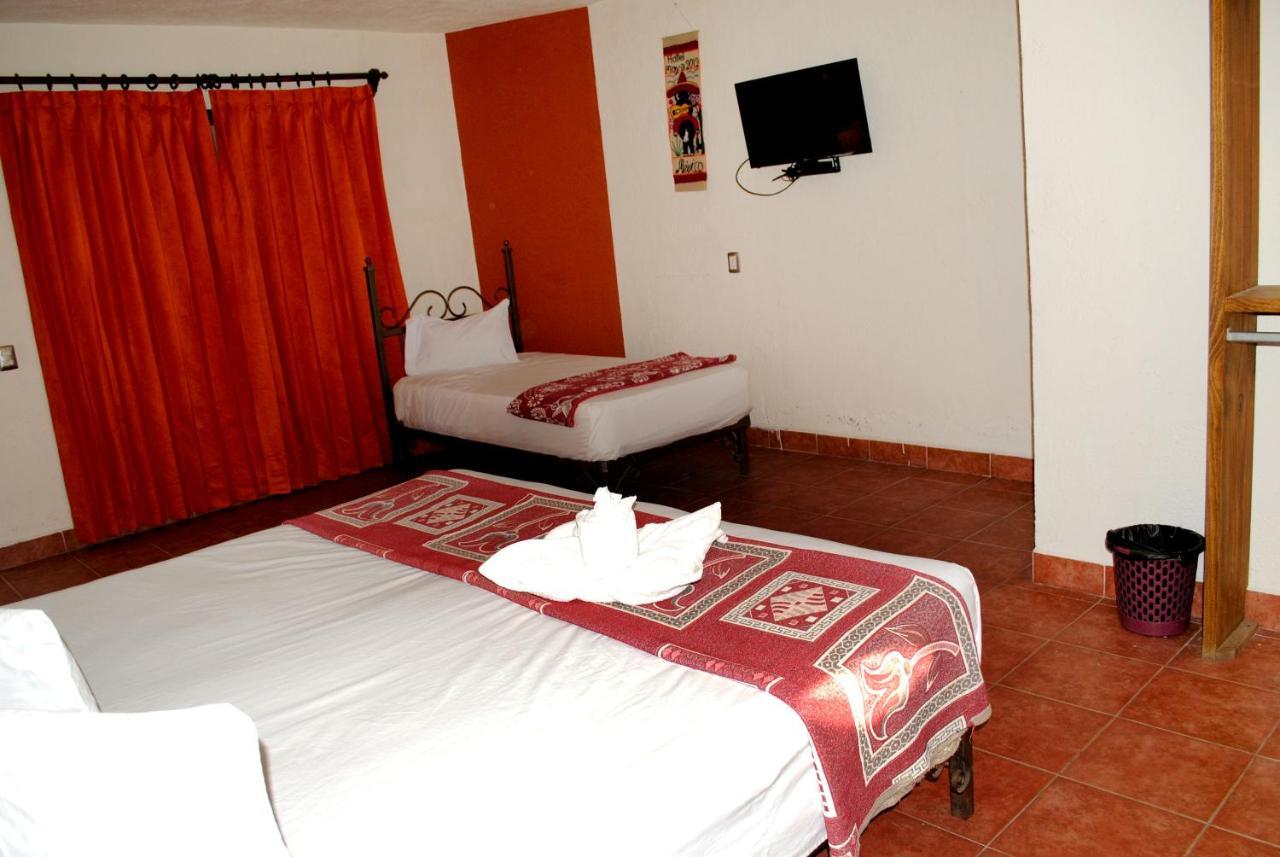 Hotel Maya 2012 Amacuzac Extérieur photo